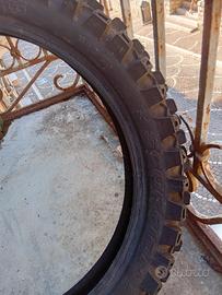 Gomme 110/90-19