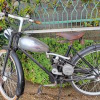 Bicicletta Bianchi a motore d'epoca 