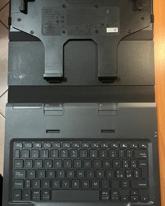 Custodia con tastiera bluetooth Logitec