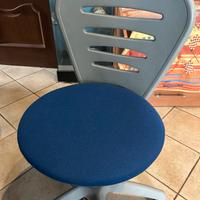 Sedia con ruote girevole
