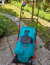 BOSCH Universal Raker 900 arieggiatore
