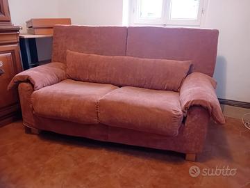 divano due posti in alcantara