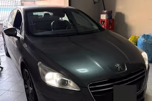 Peugeot 508 2.0 HDi (2011) - Full Optional