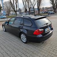 BMW 320d sw 2.0 diesel cambio automatico anno 2010