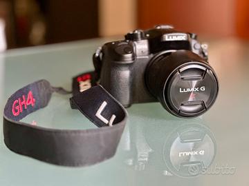 Macchina fotografica Panasonic GH4