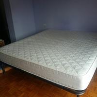 Materasso e rete con doghe