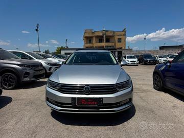 VOLKSWAGEN Passat Variant 2.0 TDI 150 Cv DSG Exe