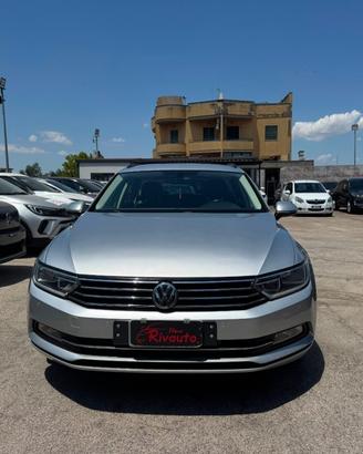 VOLKSWAGEN Passat Variant 2.0 TDI 150 Cv DSG Exe