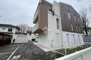 3 LOCALI A CESENATICO