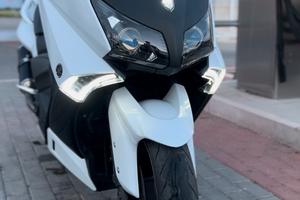 Tmax 530 2012 abs