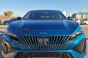 Peugeot 408 - Hybrid 225 e-EAT8 GT