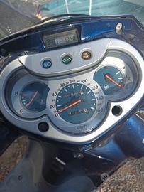 scooter Honda sh 250