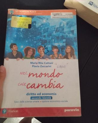 libro economia scienze umane 