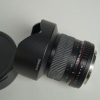 Samyang 14 mm f 2.8 Grandangolo wide angle x Canon