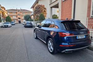 AUDI Q5 Sline  QUATTRO 40 TDI MheV MATRIX 