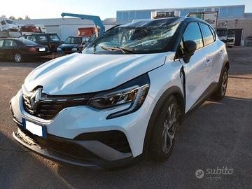 Renault Captur Hybrid E-Tech 145 CV RS Line