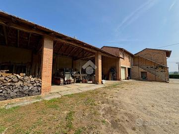 RUSTICO A CASTELL'ARQUATO