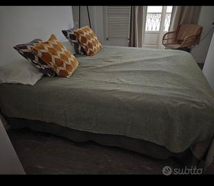 Struttura letto portaconten+materasso.160x200