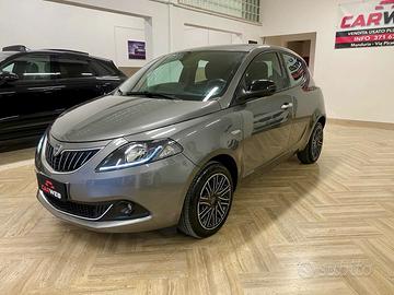 LANCIA YPSILON 70CV S&S HYBRID Gold 2022