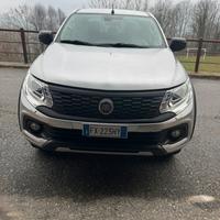 L200-FullBack Fiat pick-up