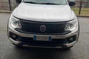 L200-FullBack Fiat pick-up
