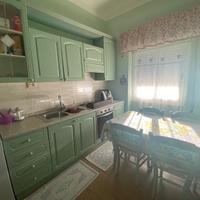 Cucina shabby verde menta
