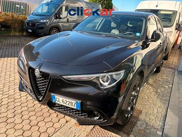 Alfa Romeo Stelvio 2.2 Turbodiesel 210 CV AT8 Q4 V