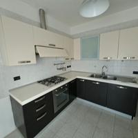 cucina compinibile ad angolo