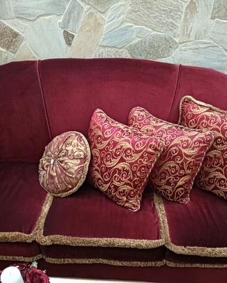 Divano letto 3 posti tappezzato in velluto 