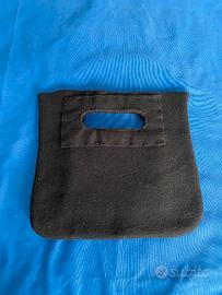 Borsa a mano in feltro o lana cotta nera Kontessa