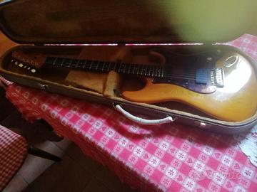 chitarra elettrica blade