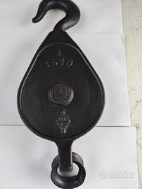 Puleggia navale datata 1916