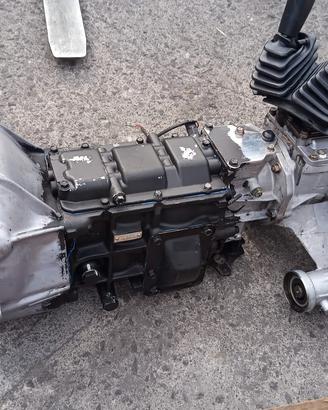 CAMBIO E RIDUTTORE MITSUBISHI PAJERO 2,5 TD GLX AN