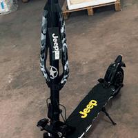 monopattino elettrico jeep 