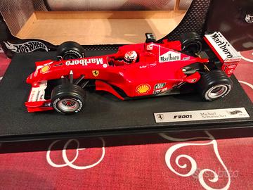 FERRARI F2001 #1 Schumacher 50202 1:18 Hot Wheels