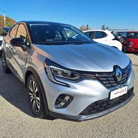RENAULT Captur Plug-in Hybrid E-Tech 160 CV Init