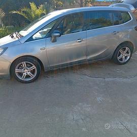 Opel Zafira toure 