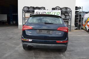 RICAMBI USATI AUTO AUDI Q5 2010 CAHA