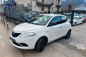 Lancia Ypsilon 1.2 69 CV 5 porte S&S Gold