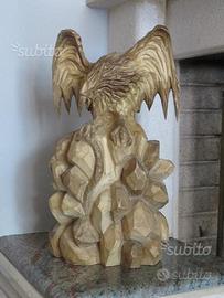 Statua Aquila con Serpente in Legno di Tiglio