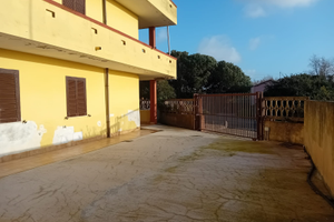 Appartamento con cortile