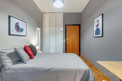 Stanza in appartamento di 164 m² a Milano