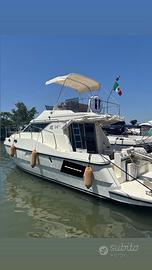 Barca Azimut 34