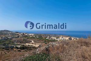 Grande terreno edificabile Pantelleria [TerM/5]