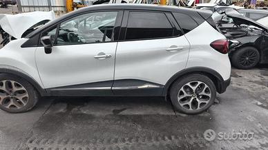 Renault Captur benzina anno 2028 cod. mot.h4b.b4