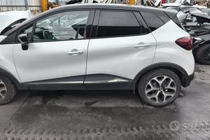 Renault Captur benzina anno 2028 cod. mot.h4b.b4