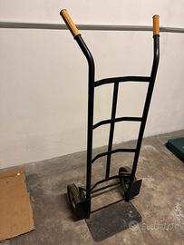 Carrello portapacchi manuale con ruote