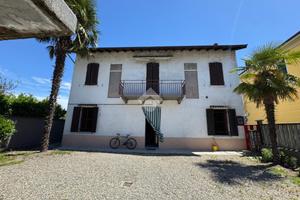 CASA INDIPENDENTE A BORGOLAVEZZARO
