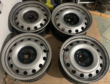 Cerchi in ferro raggio 16