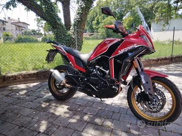 MOTO MORINI X CAPE 649 GOLD EDITION